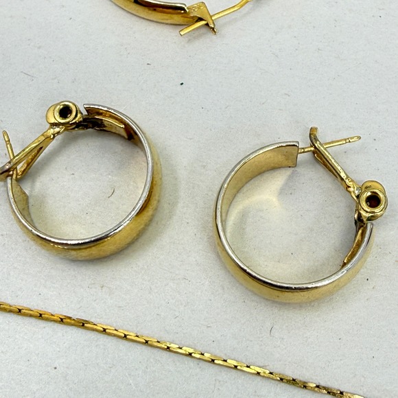 Monet Jewelry Lot of 9 Vintage Dragonfly Brooch Bracelet Hoop Earrings - Picture 4 of 16